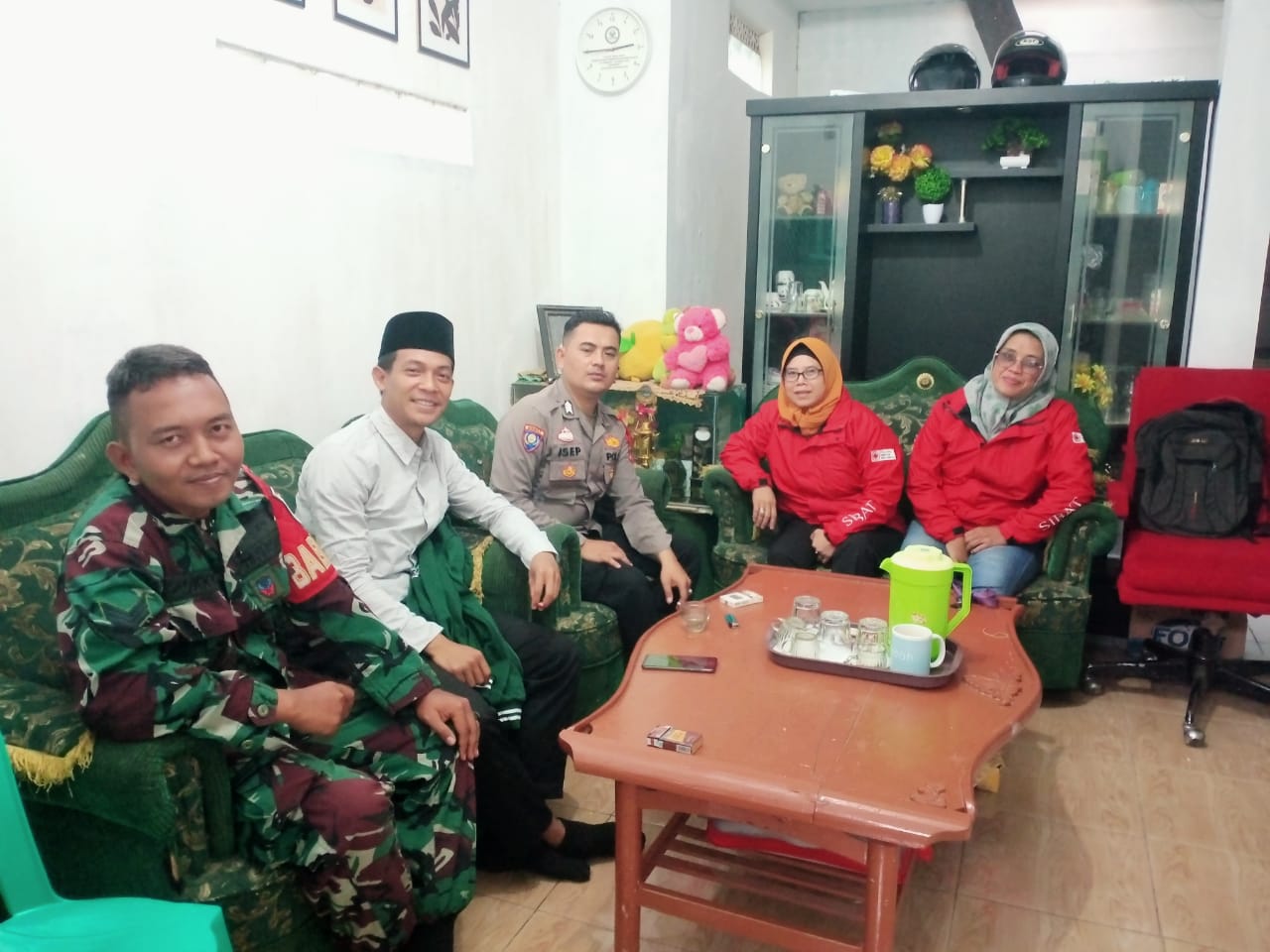 f304efc7-df1c-4d9f-afa2-506ce73eb45b