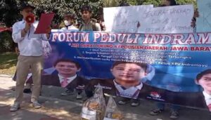 Photo Aksi Damai FPI di Polda Jabar Photo Aksi Damai FPI di Polda Jabar
