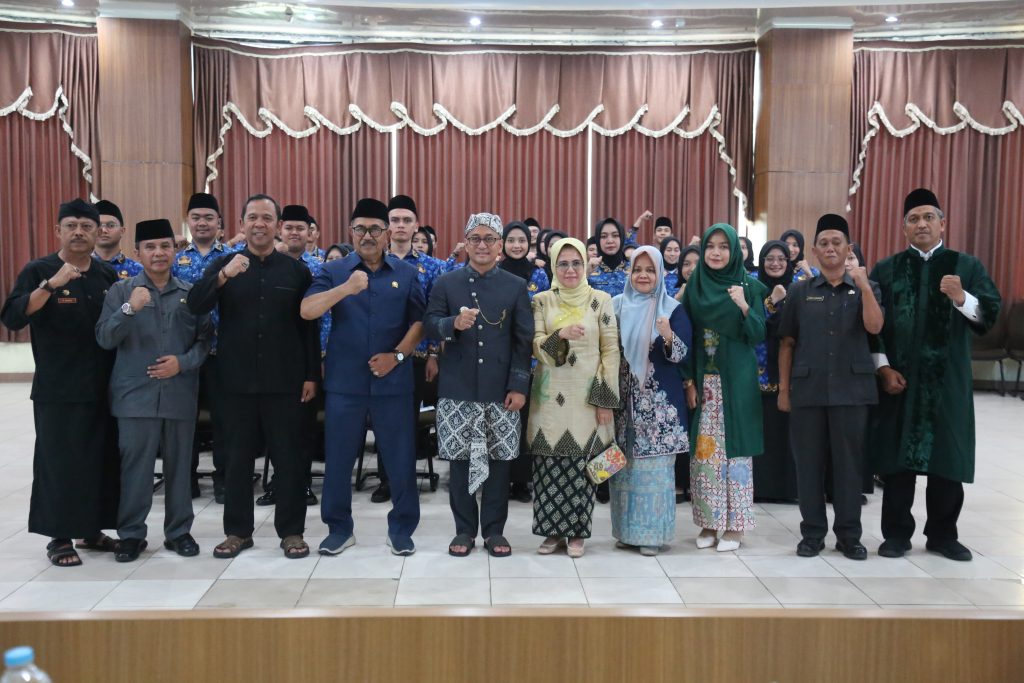 Tekankan Dedikasi Dan Kinerja Asn, Bupati Tasikmalaya Lantik Dan Ambil Sumpah Pns