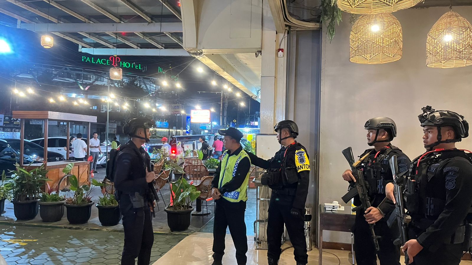 Patroli Harkamtibmas Brimob Jabar di Cianjur, Wujud Nyata Hadirnya Polisi