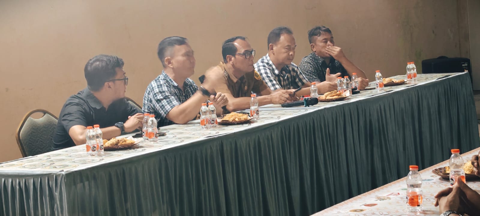 Forum Masyarakat Cikeas Udik Nyatakan Dukungan bagi HUT Bhayangkara Ke-80 Forum Masyarakat Cikeas Udik Nyatakan Dukungan bagi HUT Bhayangkara Ke-80