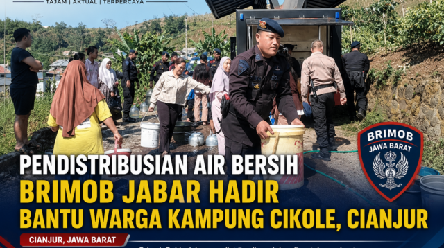 Pendistribusian Air Bersih Brimob Jabar Hadir Bantu Warga Kampung Cikole, Cianjur