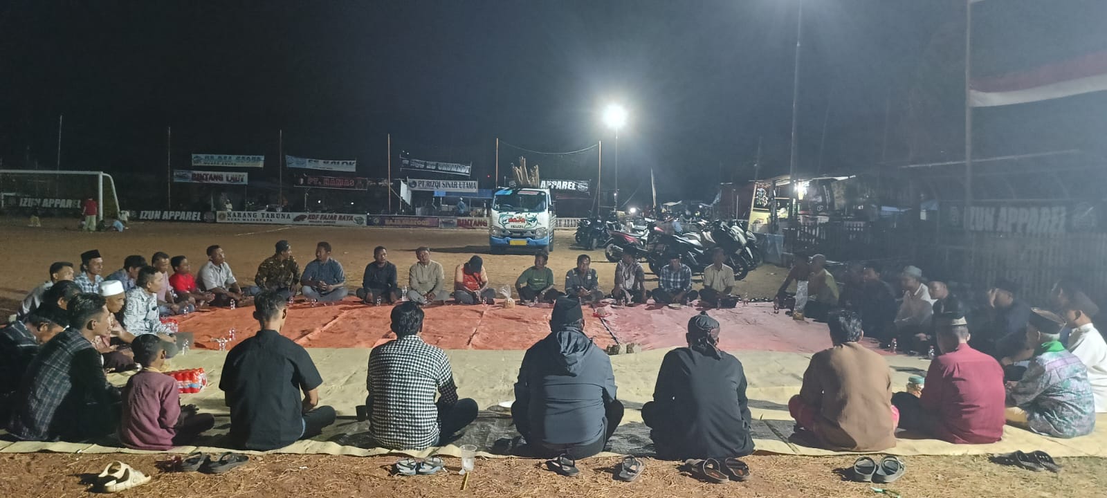 Jelang Kick-Off, Panitia Gelar Doa Bersama di Lapangan Sekar Pandan Piala Nadran Cup 2026