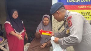 Brimob Jabar Hadir Bersama Masyarakat Gelar Kegiatan Jum'at Berkah